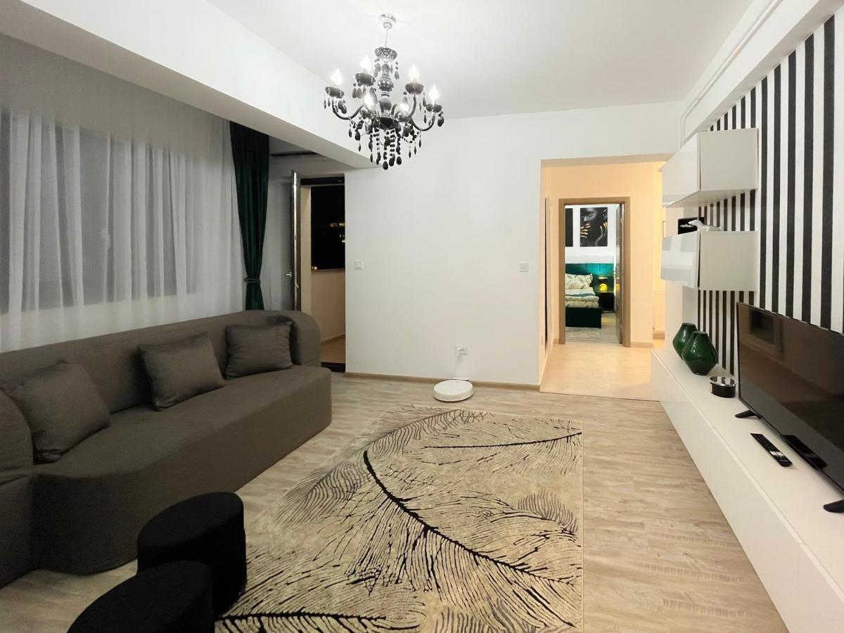 Smarald Apartament Iulius Mall Яссы Экстерьер фото